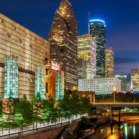 Appartement Urban Oasis Your Perfect Getaway In The Heart Of Downtown! à Houston Extérieur photo