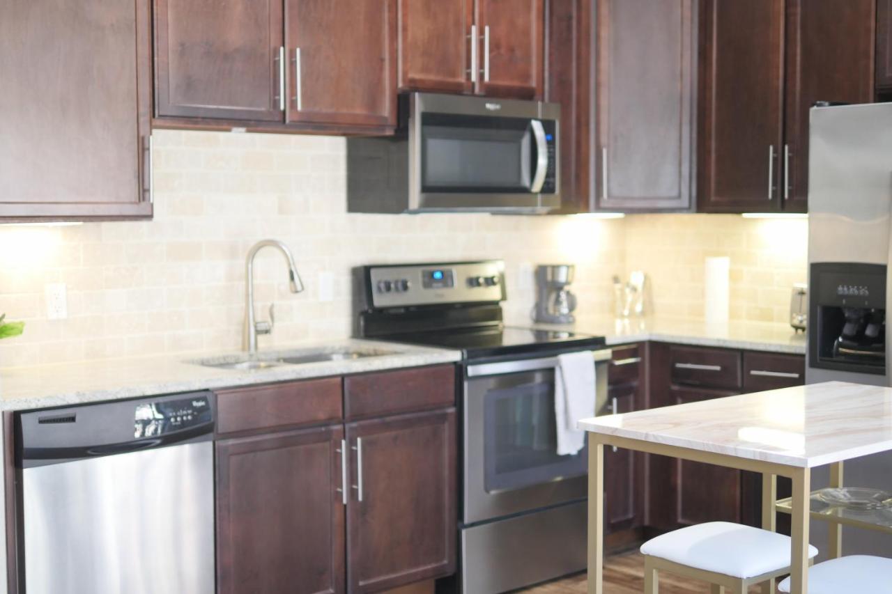 Appartement Urban Oasis Your Perfect Getaway In The Heart Of Downtown! à Houston Extérieur photo