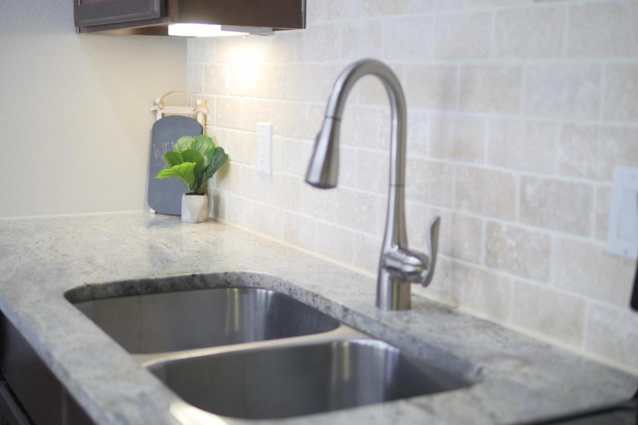 Appartement Urban Oasis Your Perfect Getaway In The Heart Of Downtown! à Houston Extérieur photo