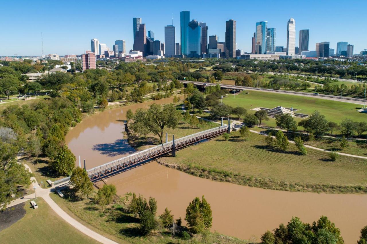 Appartement Urban Oasis Your Perfect Getaway In The Heart Of Downtown! à Houston Extérieur photo