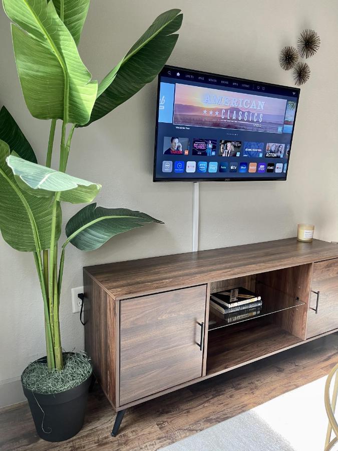 Appartement Urban Oasis Your Perfect Getaway In The Heart Of Downtown! à Houston Extérieur photo
