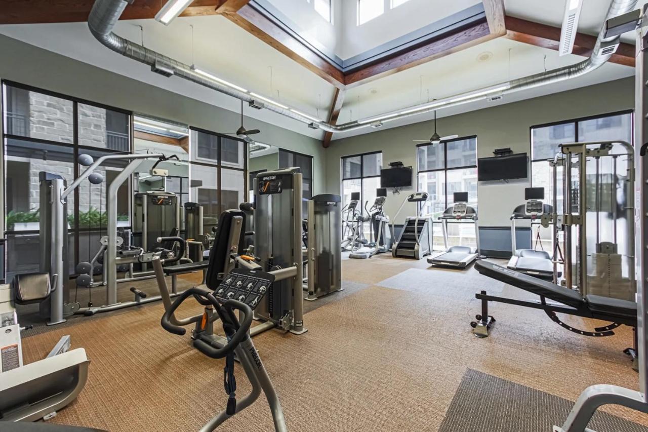 Appartement Urban Oasis Your Perfect Getaway In The Heart Of Downtown! à Houston Extérieur photo