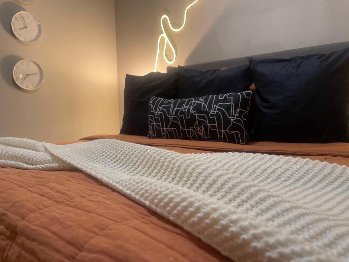 Appartement Urban Oasis Your Perfect Getaway In The Heart Of Downtown! à Houston Extérieur photo
